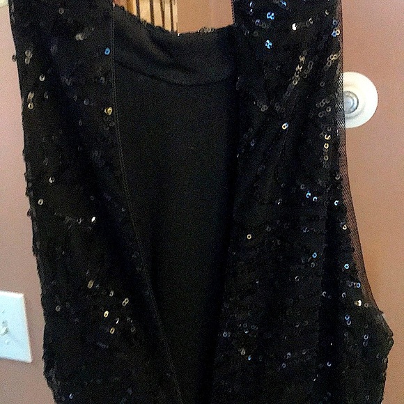 FORMAL DRESS - Picture 9 of 9